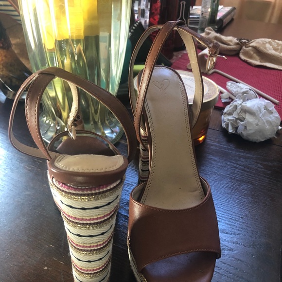 Brown sexy chunky heels - Picture 2 of 4